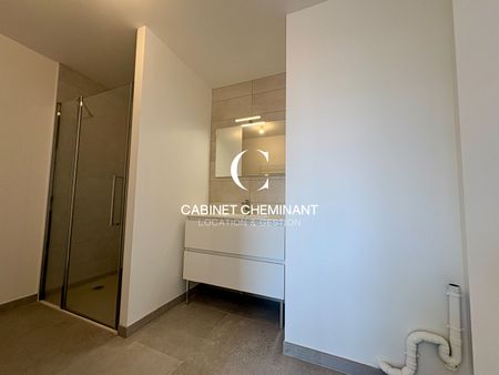 Location Appartement 2 pièces 43m² - Photo 2