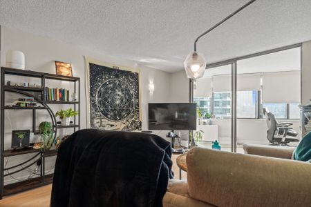 For Lease - 250 Queens Quay Unit# 1307, Toronto, Ontario - Photo 3