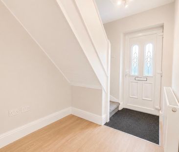 4 bedroom terraced house to rent - Photo 3