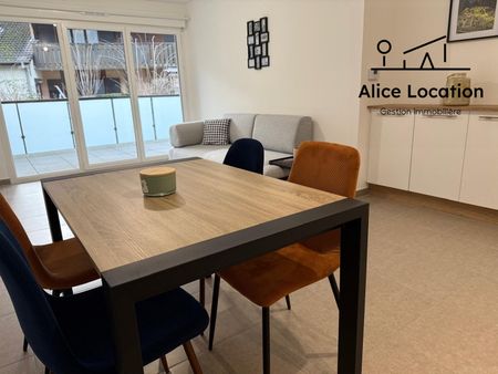 Location Appartement 3 pièces 60m² THONON LES BAINS 74200 - Photo 3