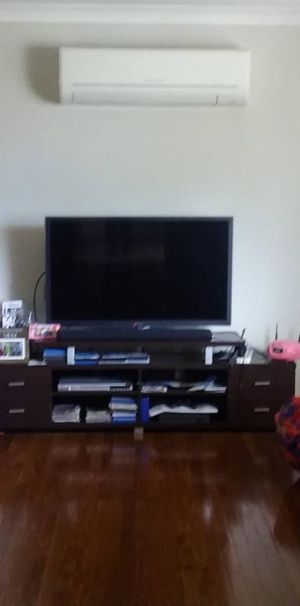 Charming 3 Bedroom Brick Home with Double Garage - Photo 1