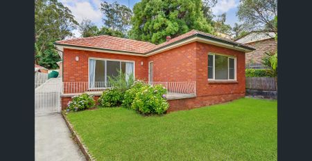 Three Bedroom Home In The Heart of Hornsby - Photo 2