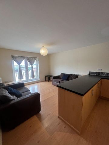 2 bedroom apartment to rent - Photo 3