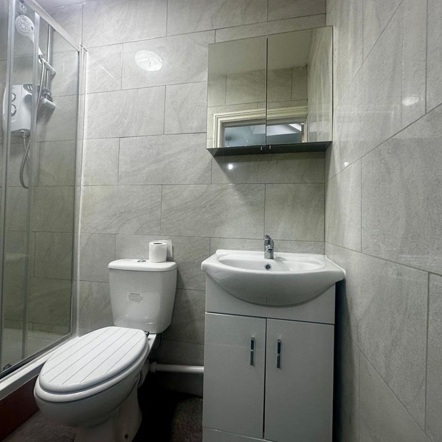 1 Bed Flat, Far Gosford St, CV1 - Photo 1