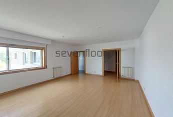 Apartamento T2+1 em Porto