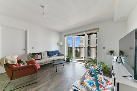 2 bedroom apartment - Photo 2