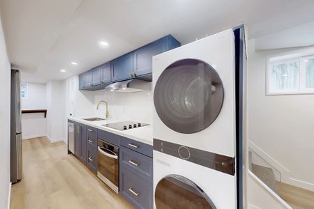 For Lease - 333 Millard Avenue Unit# Lower, Newmarket, Ontario - Photo 2