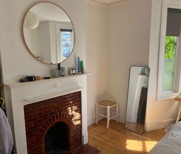 1 Bed Flat, Marsala Road, SE13 - Photo 1