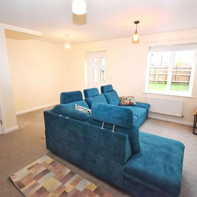 2 bedroom semi-detached house to rent - Photo 1