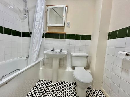 1 bedroom apartment to rent - Photo 5