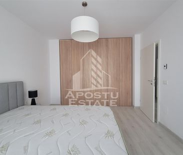 Apartament de inchiriat 3 camere, 2 bai si parcare, bloc nou,Aradului - Photo 3