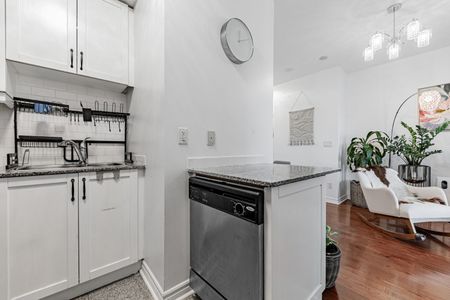 For Lease - 18 Holmes Avenue Unit# 815, Toronto, Ontario - Photo 2