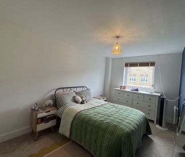 Coxhill Way, AYLESBURY - Photo 2