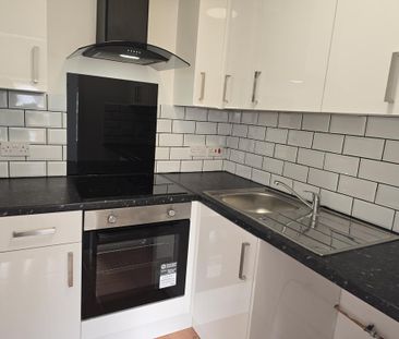 Studio to rent - Photo 6