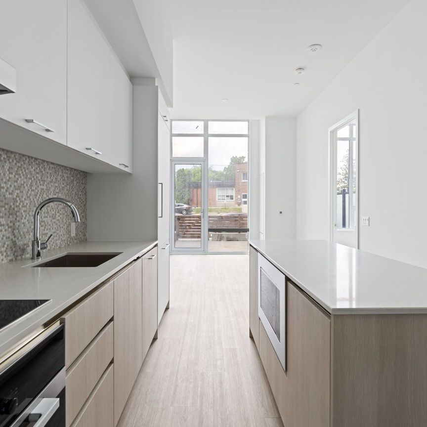 For Lease - 8188 Yonge Street Unit# 104, Vaughan, Ontario - Photo 1