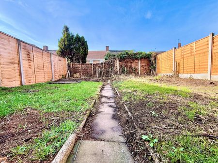 3 bedroom house to rent - Photo 2