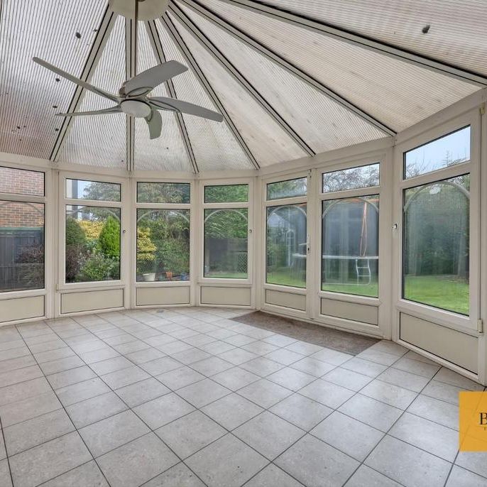 4 bedroom detached house to rent - Photo 1