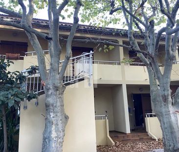 Location Appartement 1 pièce 19m² LA GARDE 83130 - Photo 4