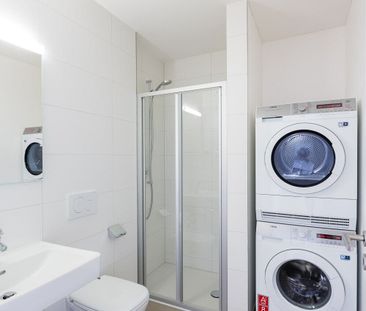 Her new 2.5-room apartment - Photo 5