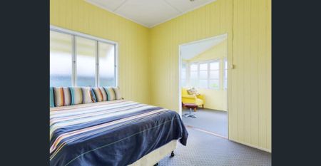 CLOSE TO TOWN - Photo 4