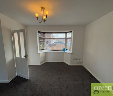 Raglan Avenue, Manchester, M27 - Photo 2