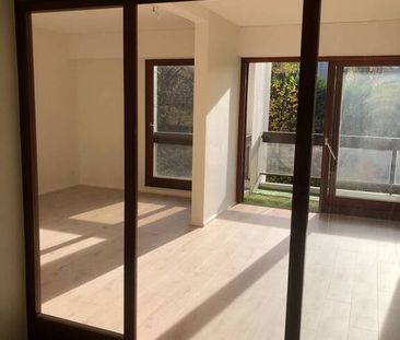 Location Appartement 2 pièces 68m² ANNECY 74000 - Photo 4