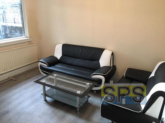 5 bedroom terraced house to rent - Photo 1