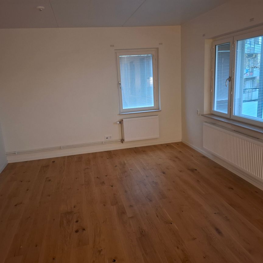 Målarvägen, Bro - Photo 1