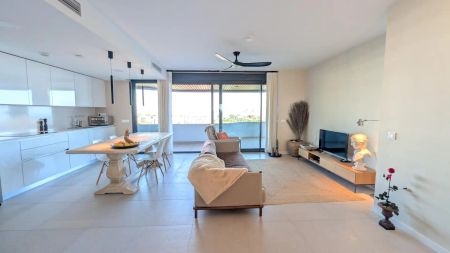 Piso de alquiler en Avenida Mar de Alboran, Los Álamos - Photo 4