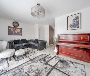 Lumb Close, Tadpole Garden Village, SN25 - Photo 1