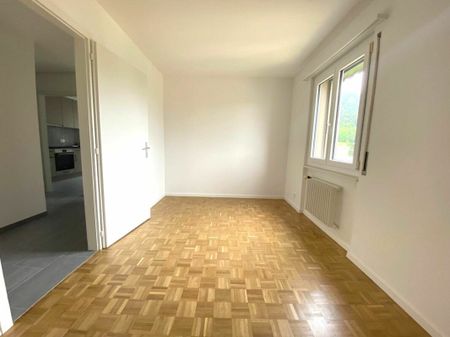 Appartement totalement rénové de 3.5 pièces avec balcon - Photo 3