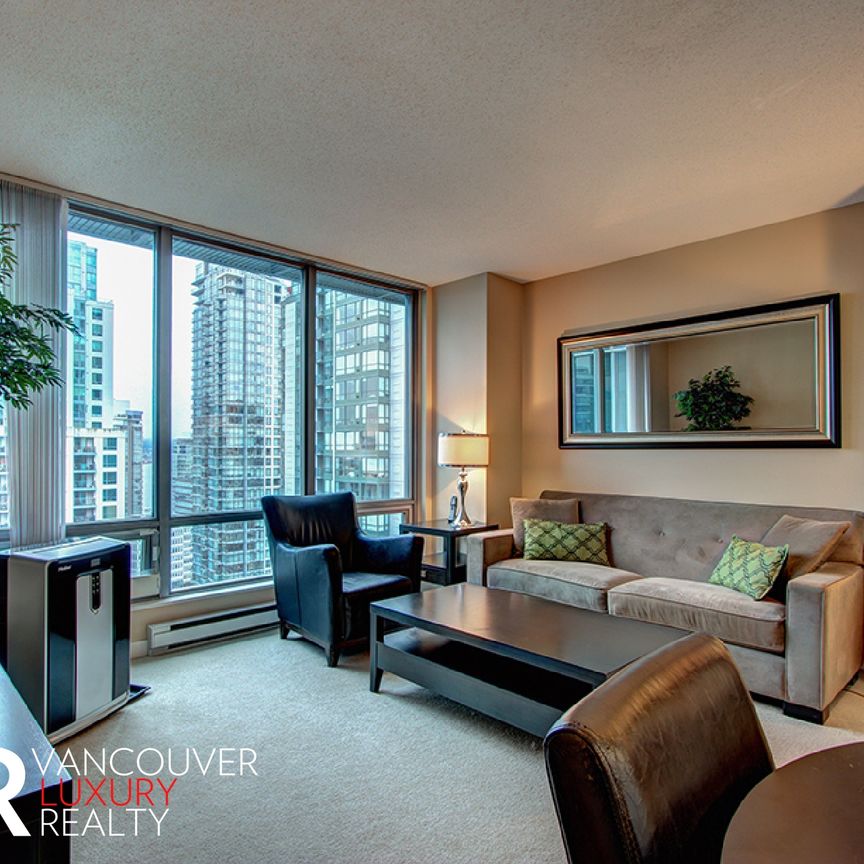 Condo in Downtown Vancouver, BC - Photo 1
