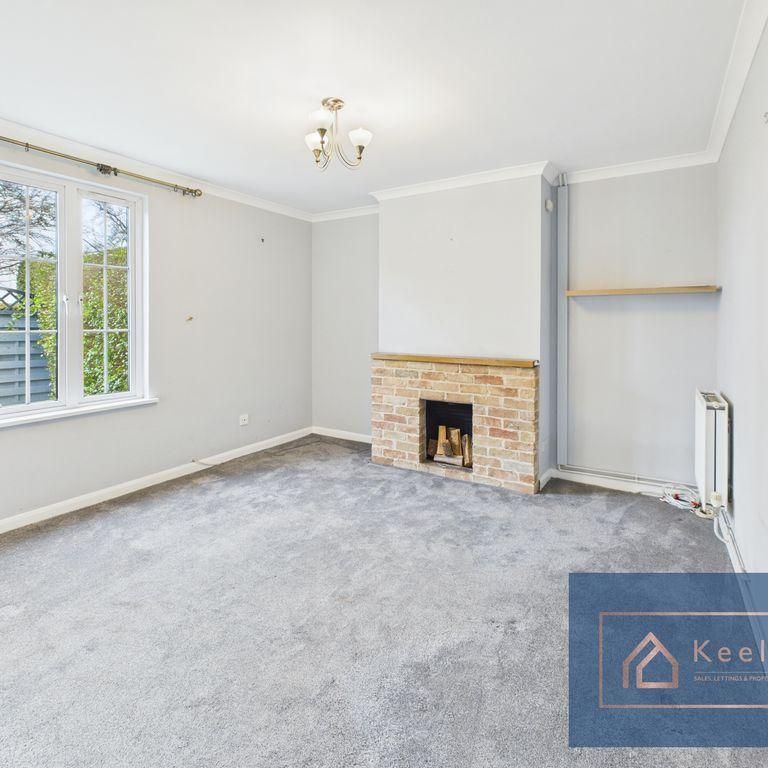 3 bedroom semi-detached house to rent - Photo 1