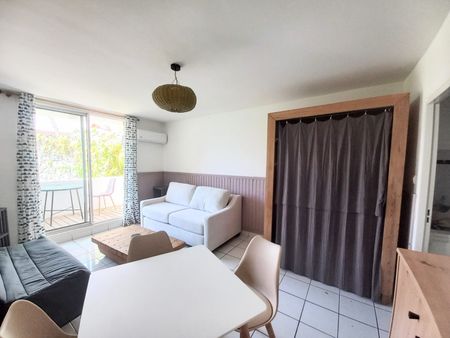 Location Appartement 1 pièce 25m² ST PAUL 97434 - Photo 3