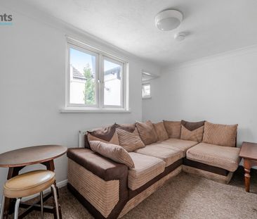 4 bedroom terraced house to rent - Photo 1