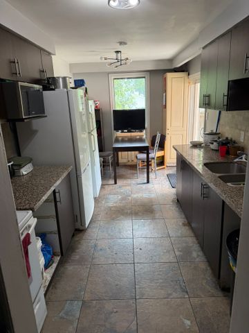 For Lease - 336 Conlins Road Unit# Room, Toronto, Ontario - Photo 3