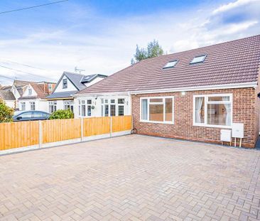 4 bedroom semi-detached house to rent - Photo 5