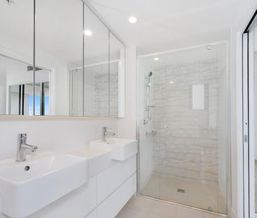 Two Bedroom Unit at Orion Apartments with stunning City Views - Photo 2