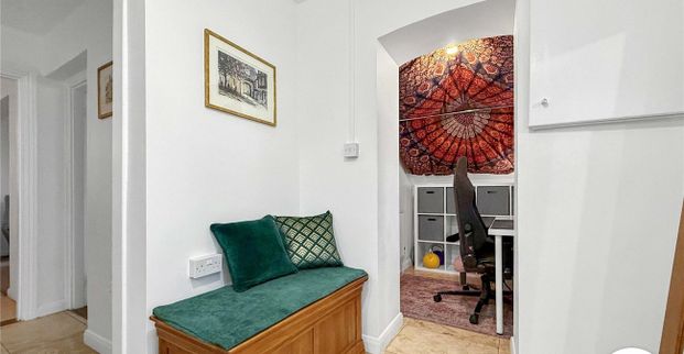 1 bedroom property to rent - Photo 1