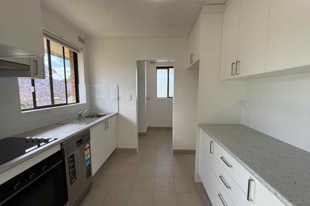 11/94 Windsor Road Dulwich Hill - Photo 5