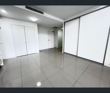 610/15 Charles Street, Canterbury, NSW 2193 - Photo 4