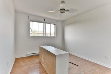 655 Rue de Brest, H7G 3R5, Laval - Photo 5