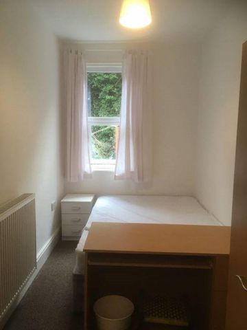 6 bedroom house share to rent - Photo 3