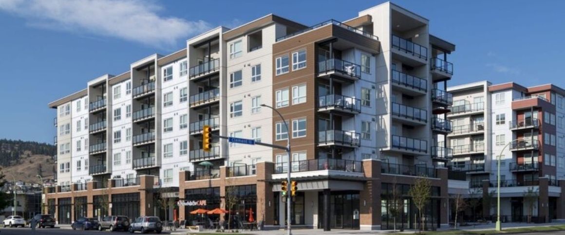 Top Floor 3bed 2bath Condo; Lodges – Available December 1st – 1-615 - Photo 1