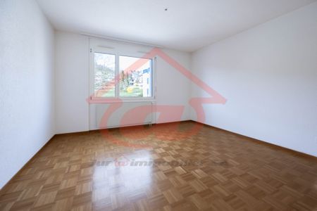 Appartement de 4 pièces au 4ème étage - Photo 2