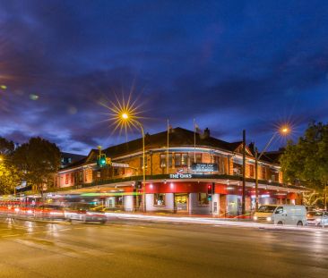 Stunning Brand New Apartment - Photo 2