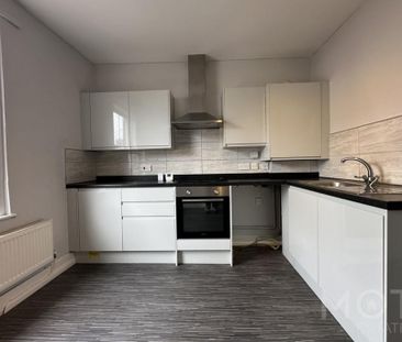 2 bedroom maisonette to rent - Photo 3