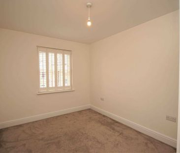 2 bed Flat for rent - Photo 1