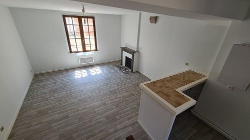 Location Appartement 4 pièces 65m² BEAUGENCY 45190 - Photo 1