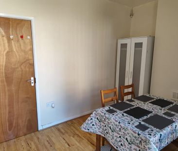 1 bedroom terraced house to rent - Photo 2